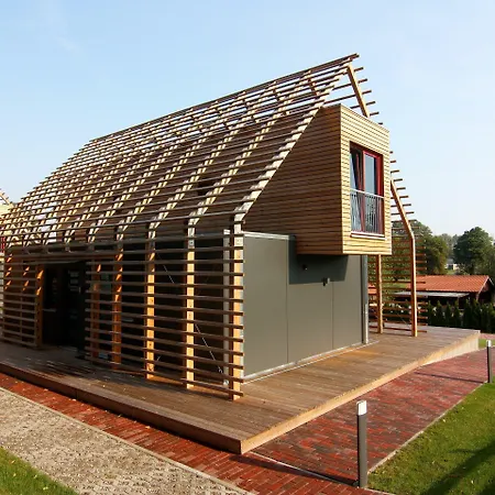Chalet, * Wendorf (Kuhlen-Wendorf)